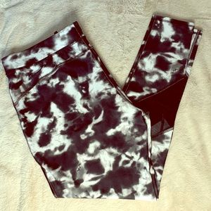 Full length legging with ventilated legs